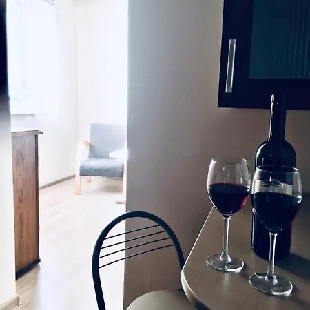 Szklana Huta Apartment *